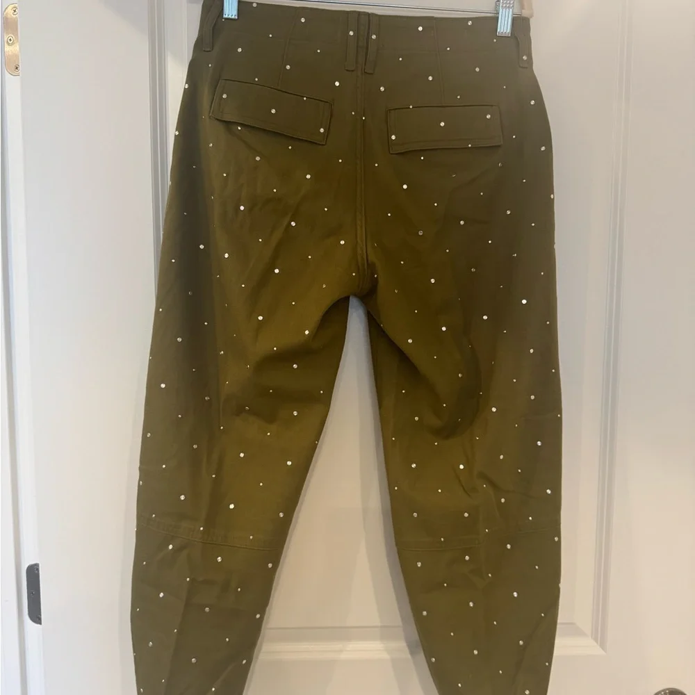 White House Black Market Olive Green relaxed studded Pret ankle pants. - Picture 3 of 9